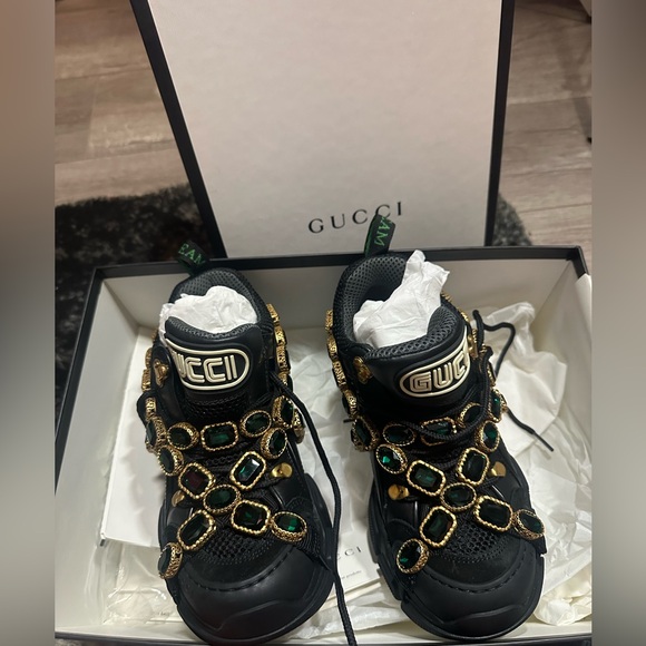 The Gucci Flashtrek Sneaker - Picture 3 of 7